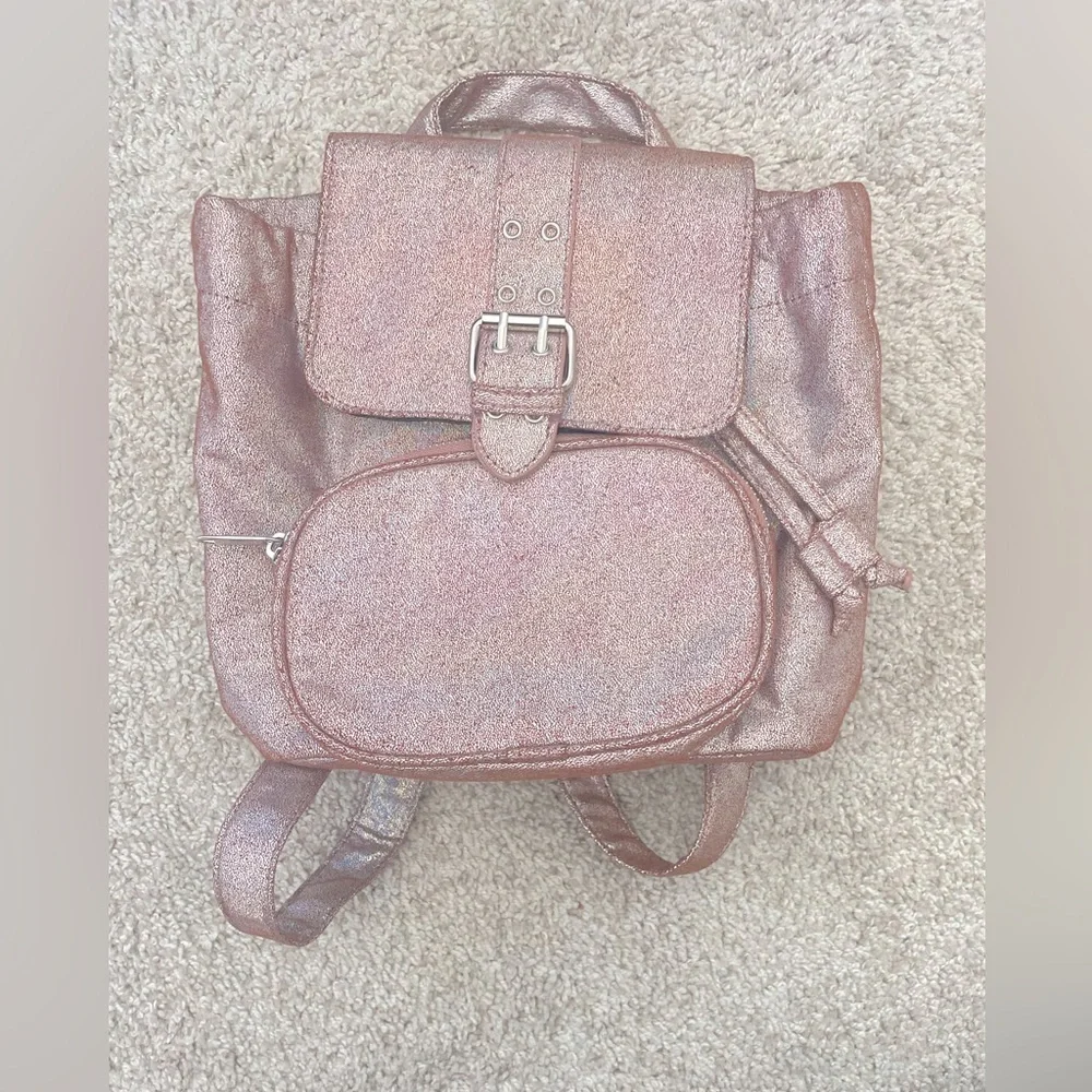 Wild Fable mini backpack sparkly iridescent pink NWOT